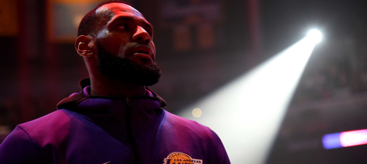 Em noite que promete grandes emoções, Lakers recebe Blazers