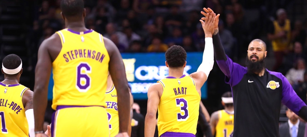 Lakers visita o Timberwolves buscando afirmação