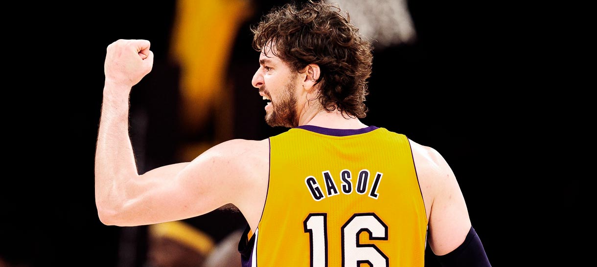 O Lakers deve aposentar a camisa de Pau Gasol?