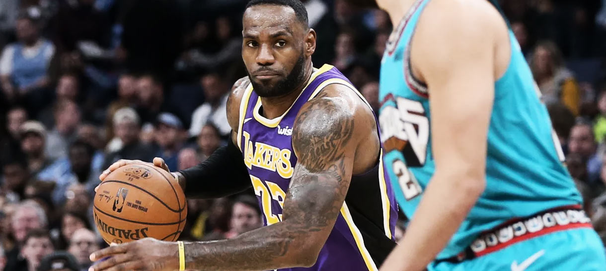 De volta, Lakers encara Grizzlies no Staples Center