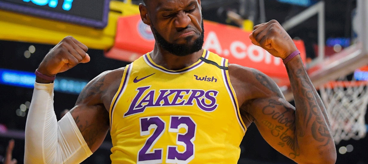 LeBron James terá sua camisa aposentada pelo Lakers