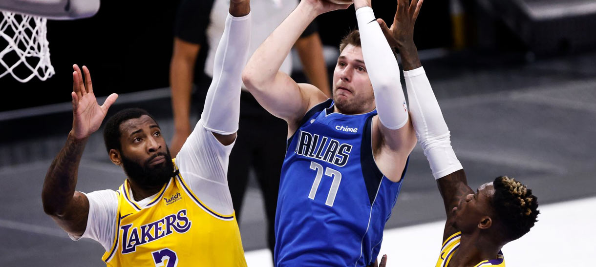 NBA: Frank Vogel brinca sobre tática para parar Luka Doncic