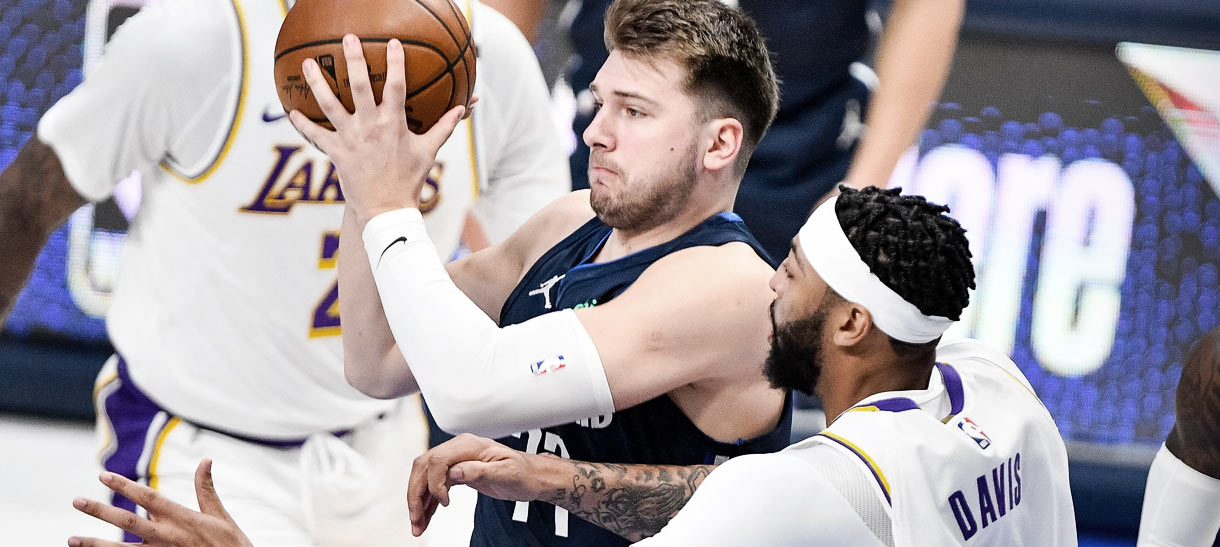 NBA: Lakers perde segunda consecutiva para o Mavs