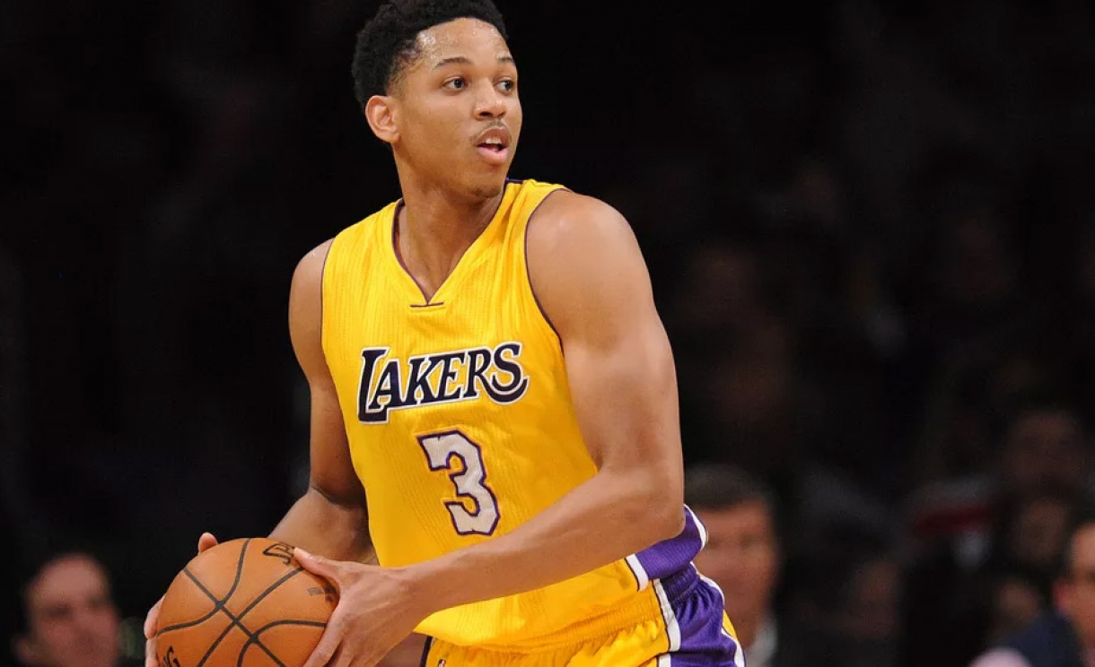 Anthony Brown assina com o New Orleans Pelicans