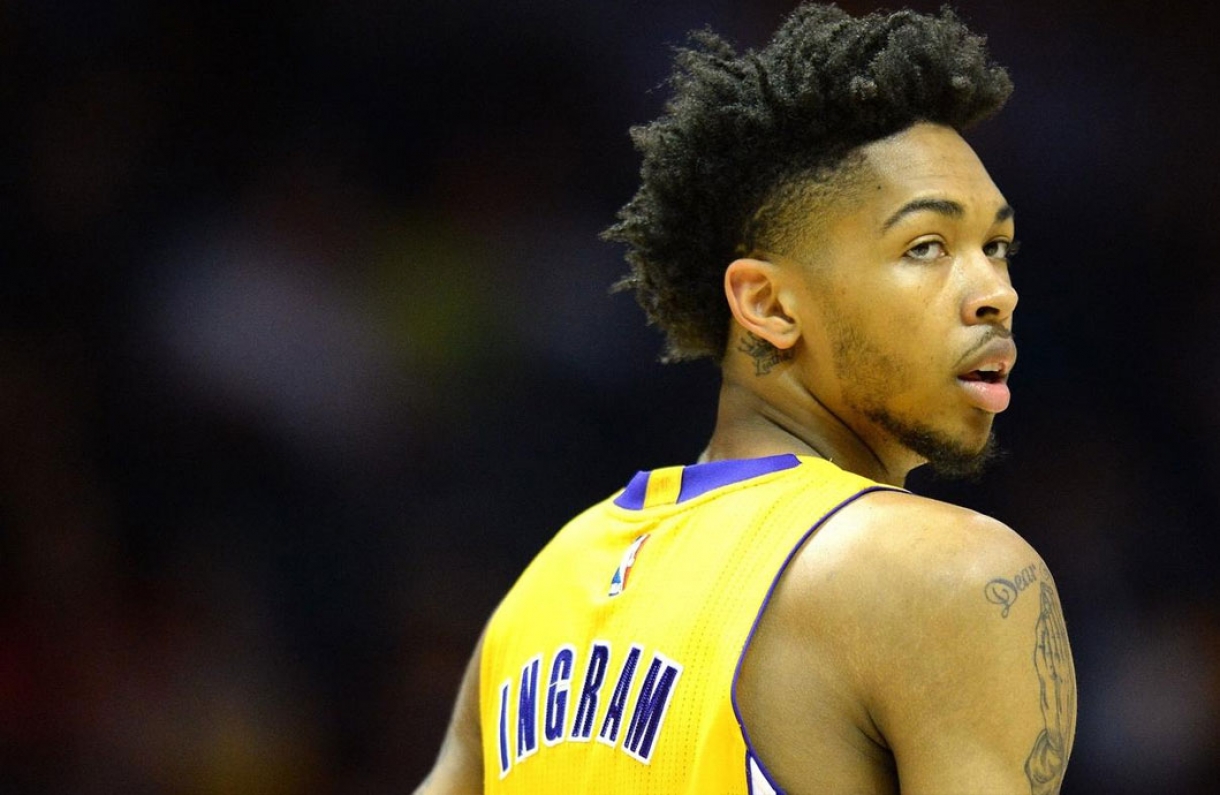Brandon Ingram será reavaliado neste sábado