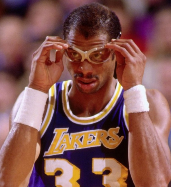 Camisas aposentadas do Lakers: Kareem Abdul-Jabbar