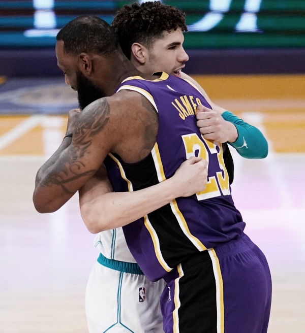 NBA: Analista acredita que LaMelo Ball desrespeitou LeBron James