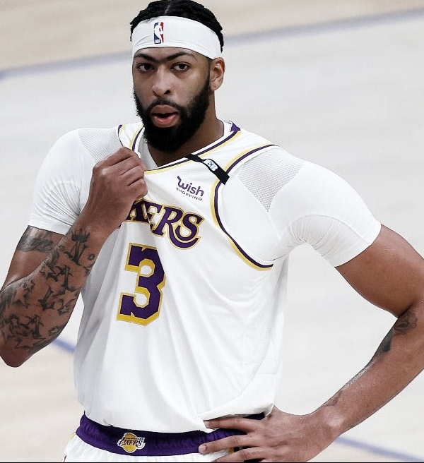 Lakers precisa com urgência de uma vitória hoje